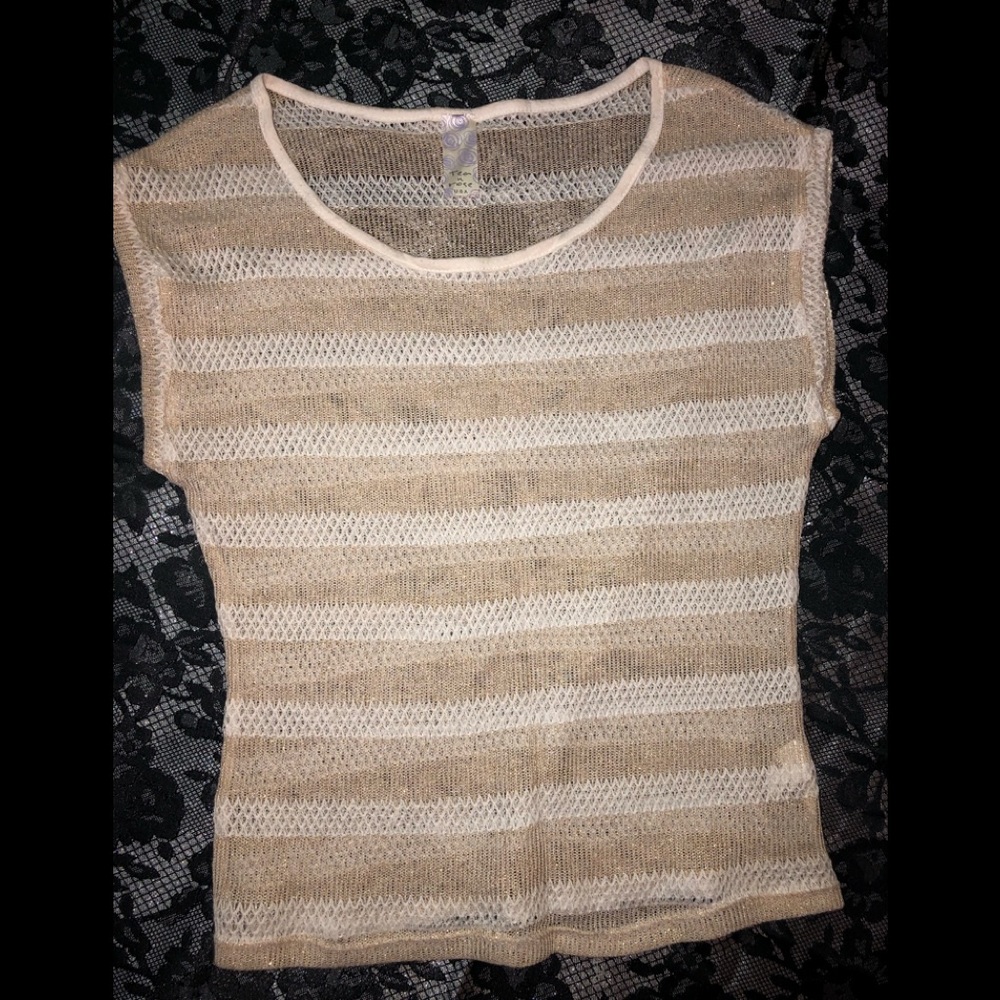 🔥❤️ Pretty little Knit top❤️🔥